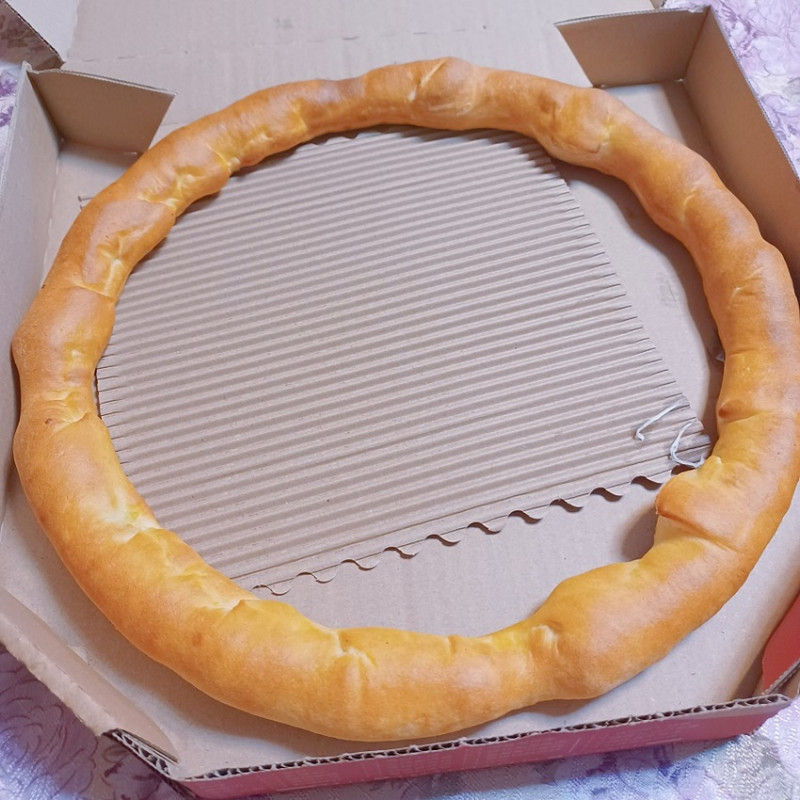 【食用】必勝客Pizza Hut「零傷害比薩」芝心餅皮圈圈-實在有夠荒唐