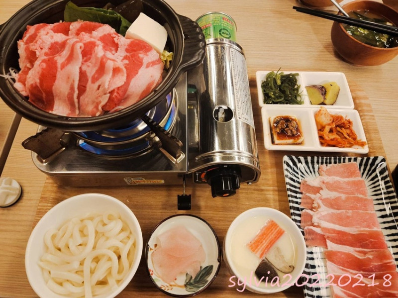 初訪·台北車站-和民手作廚房，壽喜燒、鰻魚定食。