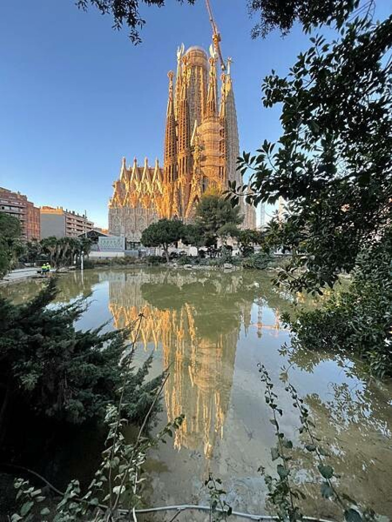 西班牙2024西班牙自由行-景點介紹-巴塞隆納聖家堂完整攻略加免費入場方式(Sagrada Família)