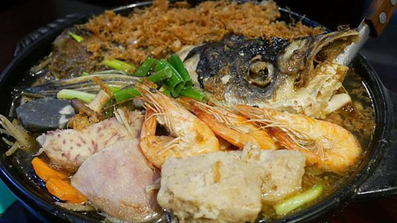 [八德]這間客家小館子的砂鍋魚頭料好多-品華殿傳統創意美食
