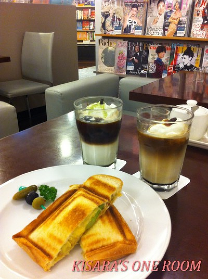 書香、咖啡香──K’s Café @紀伊國屋書店