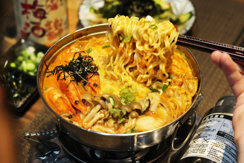 台中美食｜金川kanekawa-主打日式融合韓式創意料理，居酒屋氣氛超放鬆