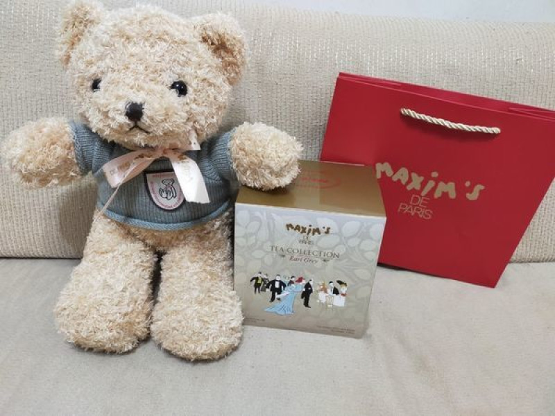 分享"Maxim’s馬克西姆熊紅茶禮盒"!!就是為了可愛的馬克西姆熊而買的阿~
