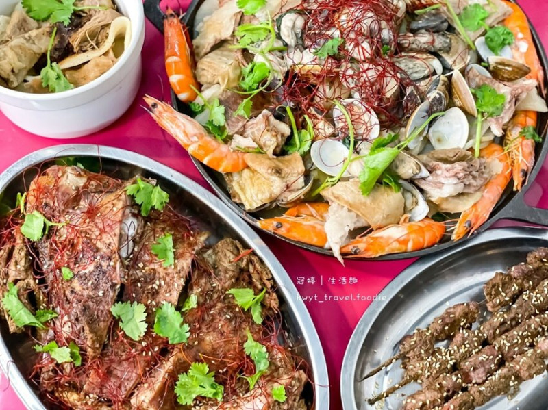 【青丹扎西】道地西藏料理150元起，2021東門市場美食推薦，充滿西藏特色風味，聚餐必吃炕鍋、皮帶麵！最新菜單