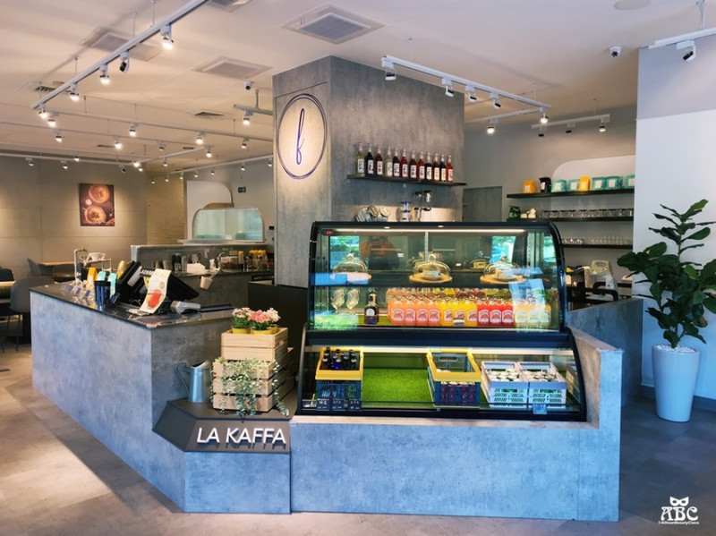 新竹美食|La Kaffa六角咖啡，適合約會聚餐，停車方便！