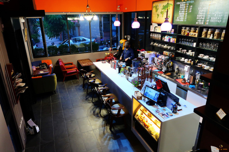 (食-高雄旗山) 仁和雅咖啡 / 手沖單品咖啡划算平價且很有水準的咖啡館