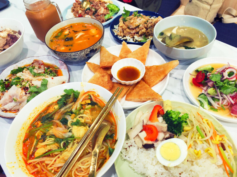新竹美食|芭芭食堂Baba Kitchen，近巨城平價美味雲南泰式料理