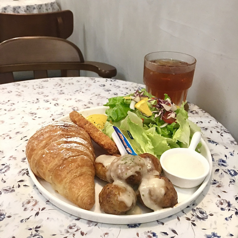 【板橋美食】霜蒔咖啡-懷舊復古風早午餐