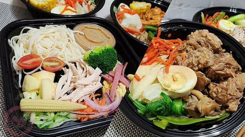 5Migo低卡水煮餐盒，台南東區｜每日特餐讓你天天吃到不同菜色美味養身兼具。低卡水煮餐盒讓你吃的健康安心無負擔