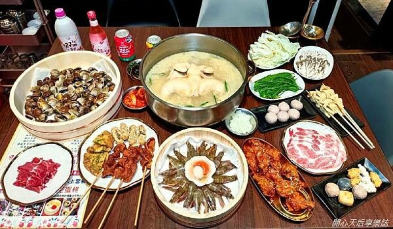 新莊火鍋『韓雞雞•江原道-宗음식 含吃一隻雞』韓國一隻雞、澎湃海鮮、招牌韓國料理,讓人秒吃道地韓國美食！