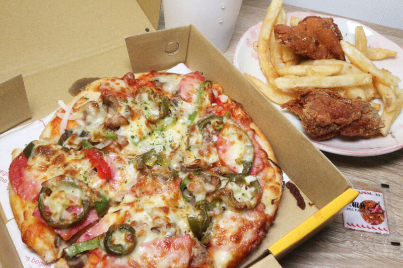 【台南個人披薩】丹尼披薩DANNY PIZZA  獨享披薩也料多滿足