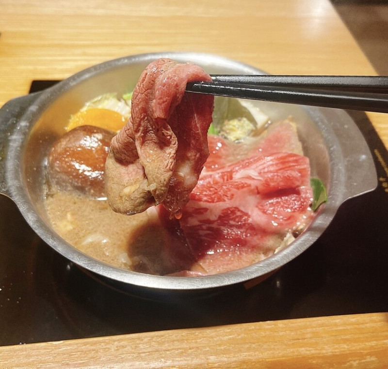 [台北-松山] 和民手作廚房-美味不貴的日本和牛壽喜燒鍋定食