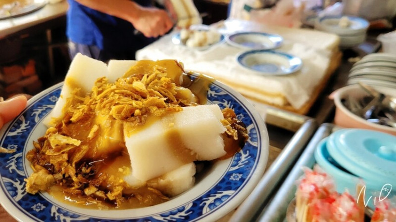 [食記。雲林西螺]黃家三代祖傳油蔥九層粿。米漿搭醬油迸出傳統好滋味!