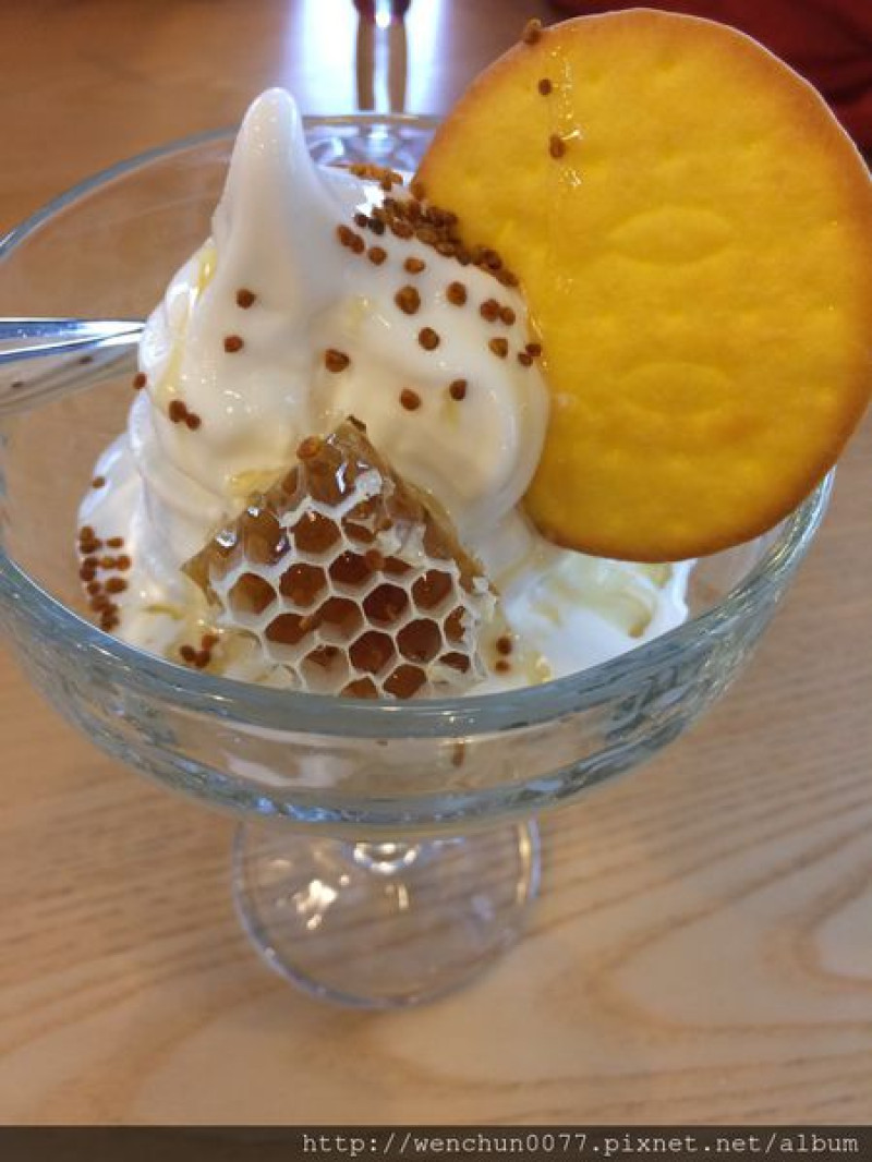 (宜蘭員山)養蜂人家蜂采館-蜂巢冰淇淋