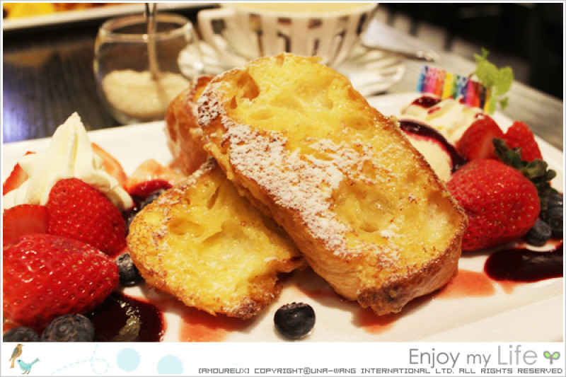 ❤【食】阪急人氣甜點Arrow Tree亞羅珠麗–早餐來份入口即化的「莓果法式吐司」吧！