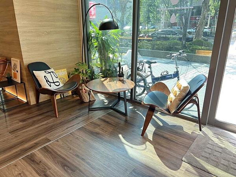 [新北咖啡廳]悠閒的午後時光，陽光灑在座椅上真的很療癒|Mutual Space