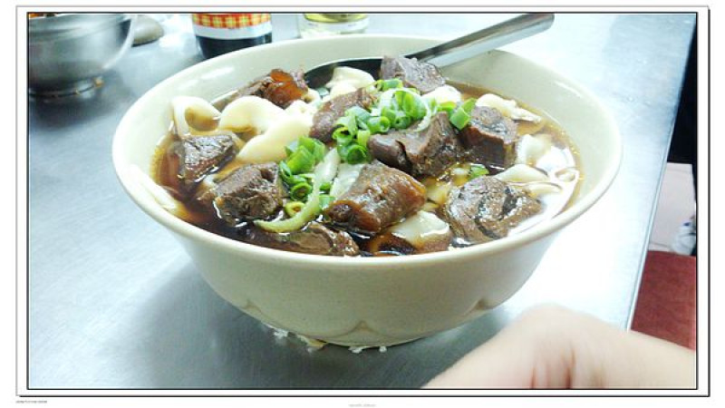 [Celine❤食記❤寧] 台北市|| 建宏牛肉麵改名囉!!『富宏牛肉麵』。小碗就大滿足