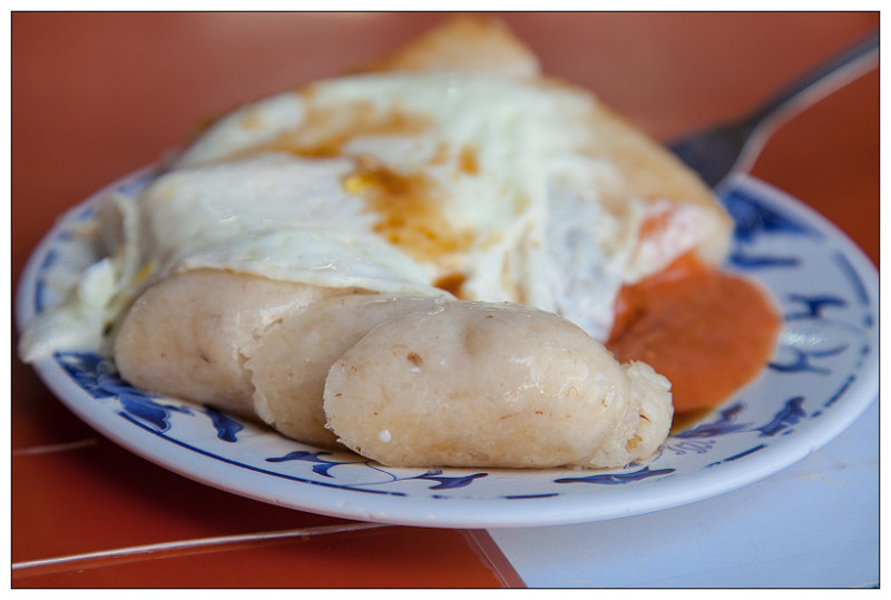 【食記】台中王記菜頭粿糯米腸_第二市場的在地老味道