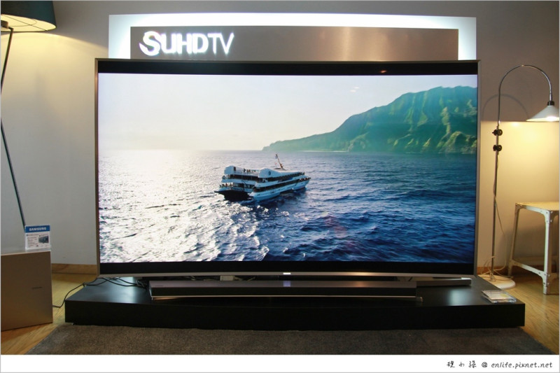 來到台北意舍參加了一場很棒的體驗會！Samsung SUHD TV 超4K電視：最細緻的色彩. 最尖端的科技. 最極致的細節. 最棒的視覺聽覺享受！