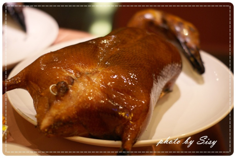 台灣十大讓人流口水的烤鴨第一名~櫻桃鴨四吃、霸王鴨五吃