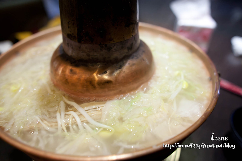 【三重】紫銅鍋酸白菜鍋．涮八方蒙古烤肉火鍋