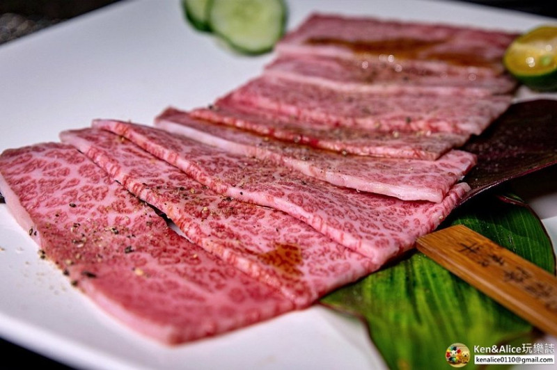 【台北東區美食】「禧太炭火燒肉」美味又實在的尊榮套餐，A5和牛、伊比利豬…七種高品質肉品超澎拜