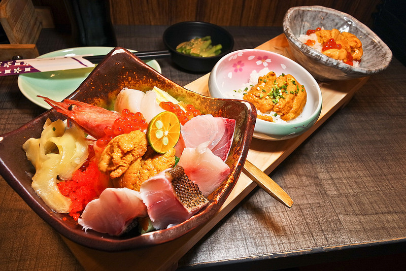 小六食堂,一次讓你體驗到橘水, 羽立, 米田利尻海膽的味道的海膽趴趴丼!! 
