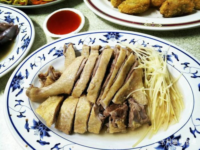 【新北美食】 金山鴨肉  ||  想吃甚麼自己端，趣味十足 - 平價又美味的鴨肉料理