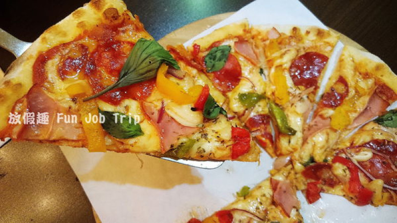 [新竹竹北美食] Bon Appetit Pizza 72號飲食店~披薩、義大利麵