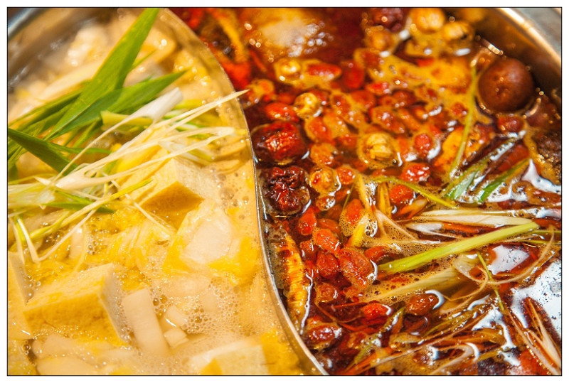 【食記】台北 饕鍋_自家釀的酸菜白肉鍋，酸中有回甘滋味 