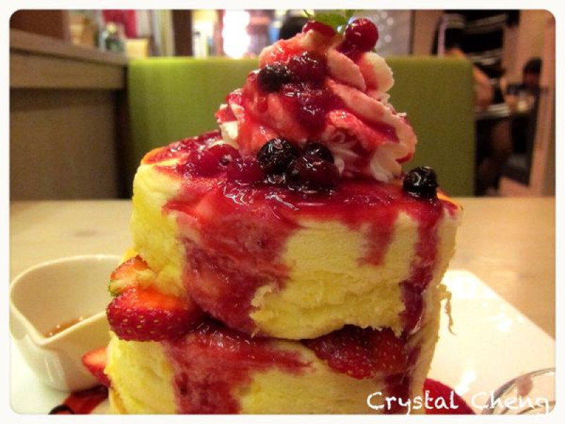【台北好食推薦】KONAYUKI 粉雪 北海道Style Cafe 的乳酪蛋糕太好吃推薦！