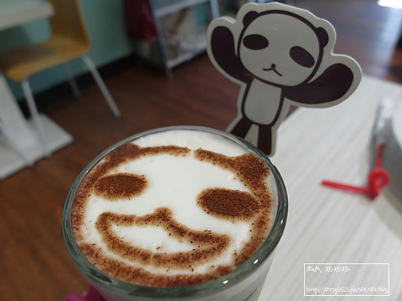 【台北】淡水老街也有超可愛咖啡簡餐店 -- 阿朗基