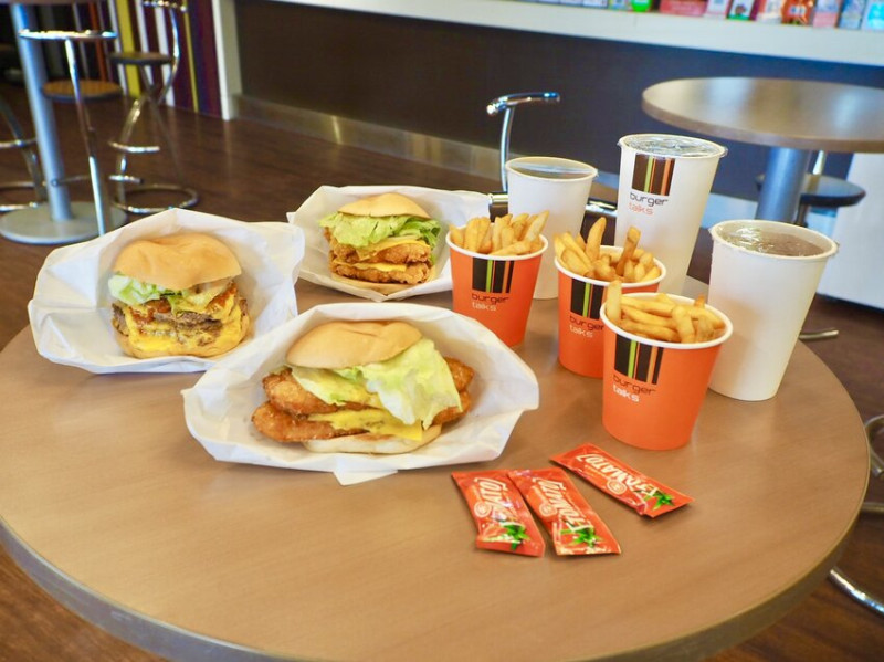 捷運先嗇宮美食 Burger Talks 淘客美式漢堡-三重店 傳統美式漢堡吃過就上癮