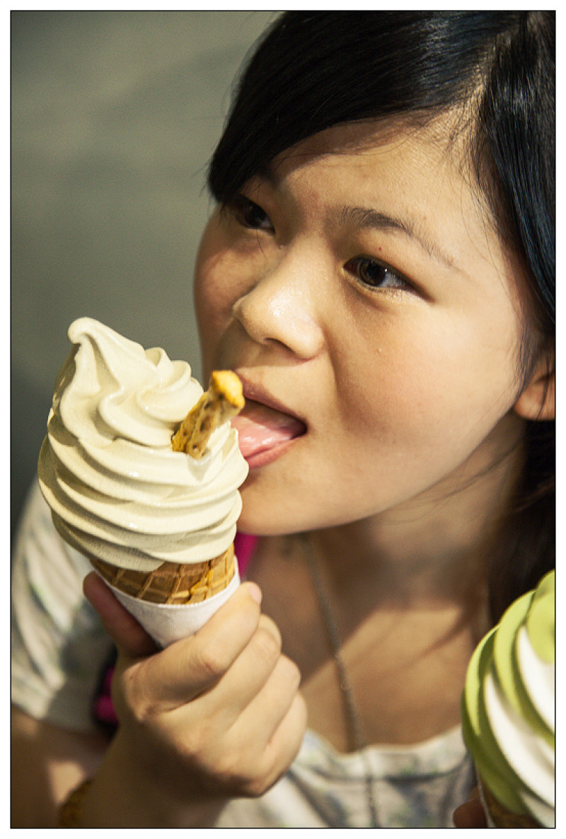 【食記】台中 路地冰淇淋范特喜8號店_包包頭服務生與冰淇淋都很正