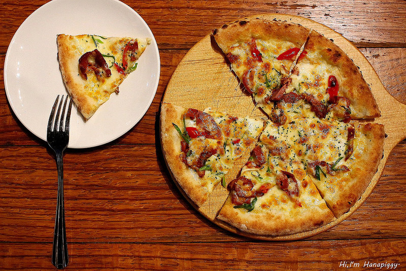 【板橋。豚】薄多義義式手工披薩，誠品五樓的好滋味（菜單、電話、訂位資訊）