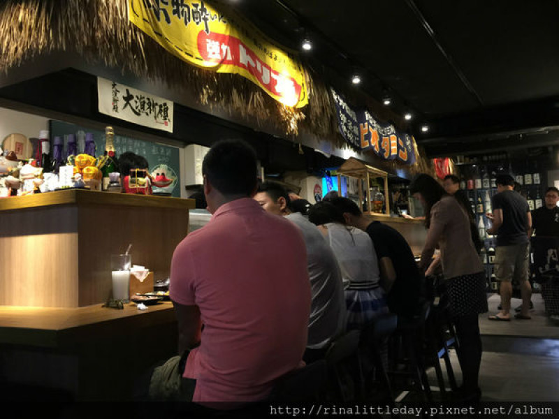 【台北】惡犬食堂：超人氣日式深夜居酒屋，半夜也吃得到美味海鮮丼