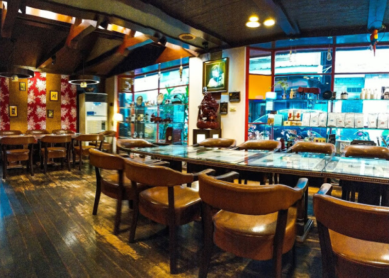 ❖ 華泰咖啡館 ❖ 台中州廳附近的隱密的簡餐咖啡廳✺
