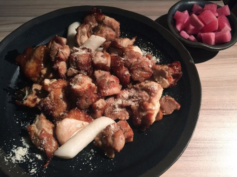 烤頂雞OvenMaru/外酥內嫩的好吃韓式烤雞料理/台北東區忠孝復興美食