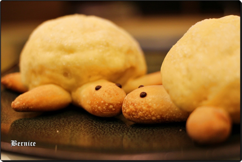 (天母美食)麵包超人 細菌人 波羅龜  Ja-Pain日式麵包工坊
