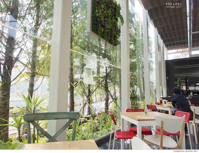 【高雄 Kaohsiung】沙丘南特 Succulent 早晨在愛河畔與綠色植物氛圍中的早午餐