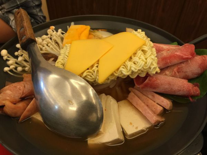 彰化大埔 漢城韓國料理 -  韓式料理部隊鍋與銅盤烤肉