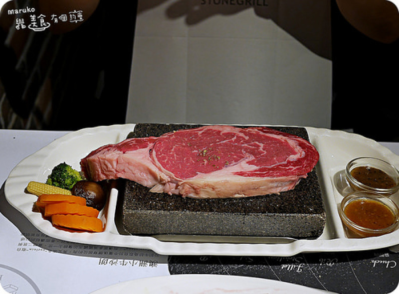 【牛排系列】享受大口吃肉的400度凱恩斯岩燒餐廳。台北大安區
