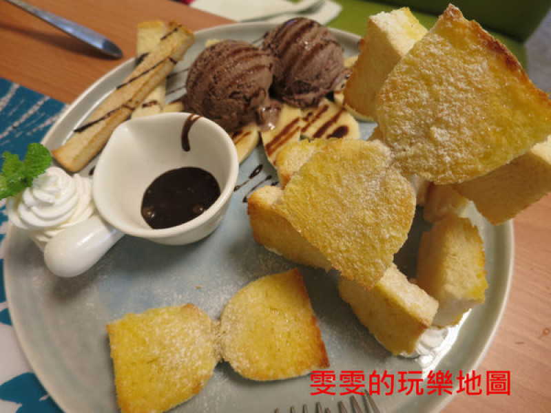 [桃園中壢]Ninth cafe~元智大學簡餐店，物美價廉，還吃的到超可愛的領結蜜糖吐司喔