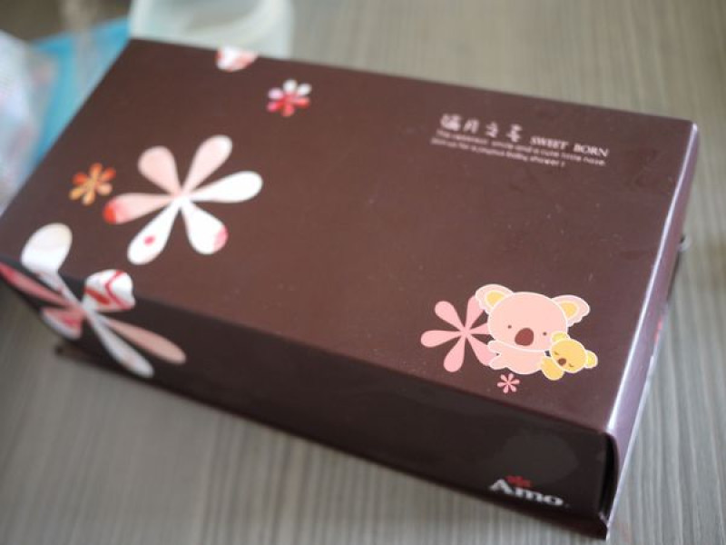 【美食】Amo＊阿默彌月蛋糕．日本高鈣乳酪蛋糕