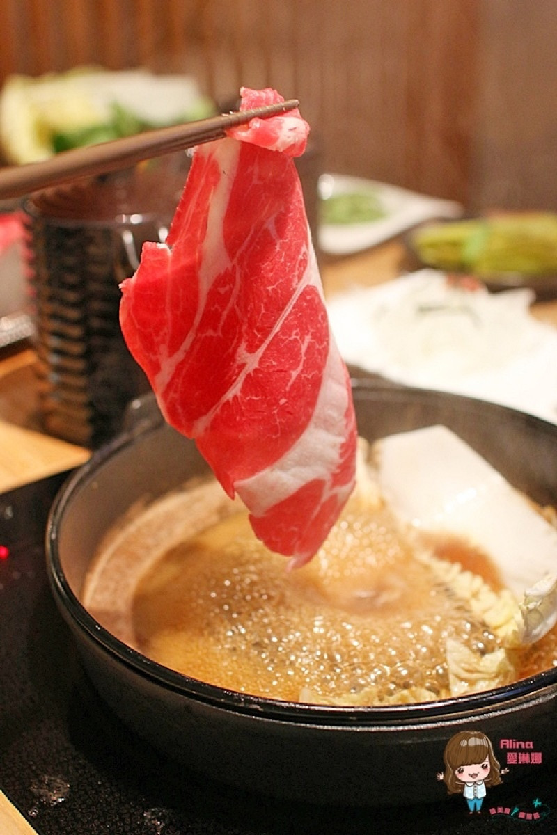 【食記】台北中山 どん亭 Don Tei 壽喜燒火鍋吃到飽 來自日本的海外第一家分店 大推梅花豚豬肉        
      