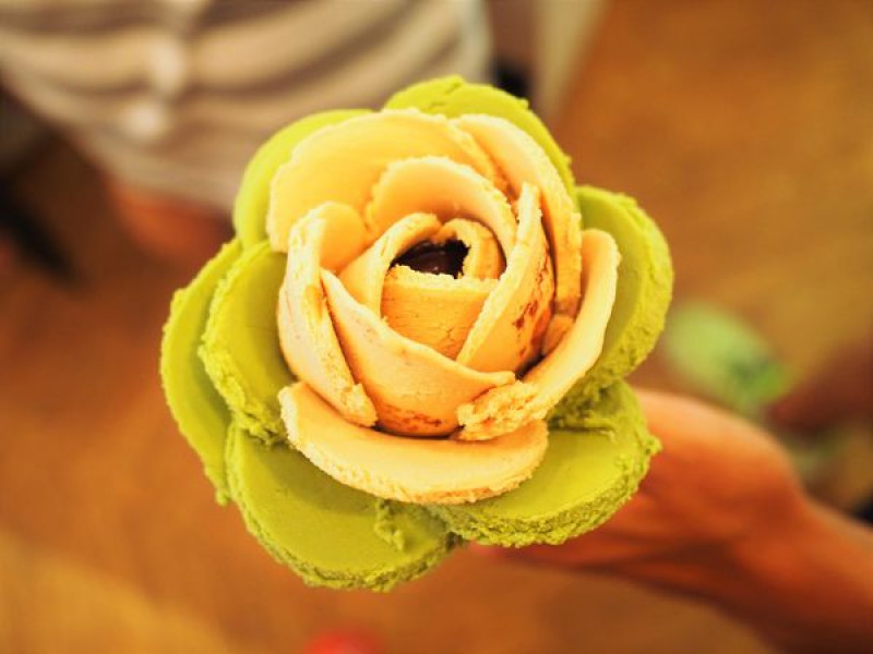 O Rose || 來自法國師傅天然手作的玫瑰花瓣冰淇淋，彷如置身巴黎的浪漫/東區下午茶甜點/台北大安區捷運忠孝敦化站(附價目表)