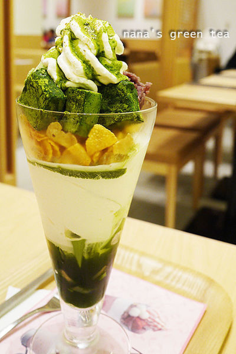 ◆林口三井OUTLET美食【nanas green tea台灣一號店】濃郁抹茶甜品。烏龍麵。定食        
      