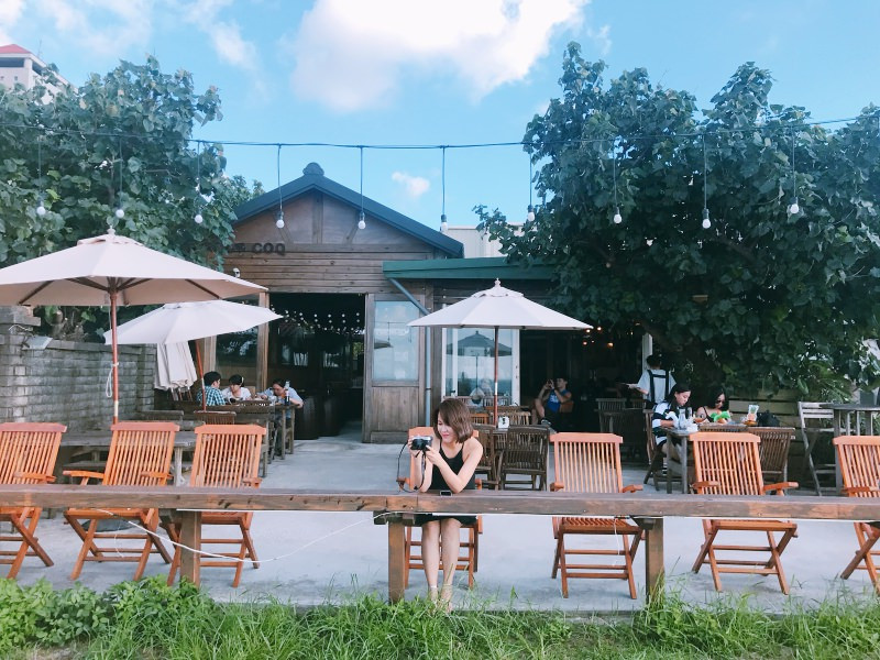 三芝淺水灣咖啡廳 - Le Coq 公雞咖啡！彷彿瞬間到了海島度假~ - Momoco。毛毛摳