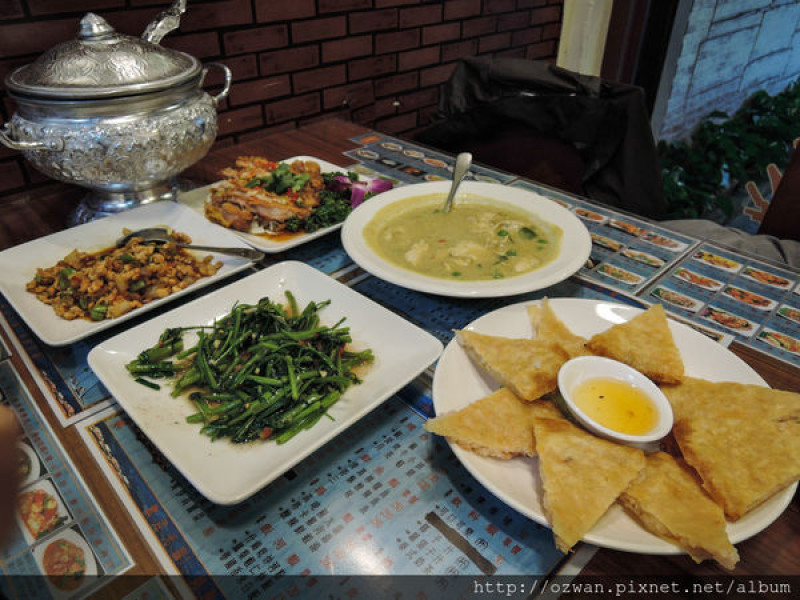 [吃喝]精緻平價美食～泰東北泰式料理。