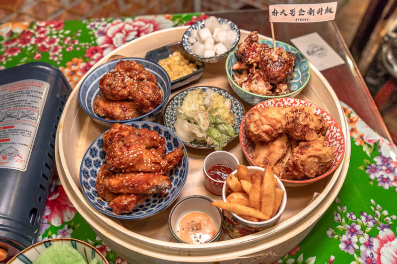 阿新筆記|朴大哥的韓式炸雞|逢甲美食朴大哥的韓式炸雞全新升級2.0，新口味、新餐點挑戰你的味蕾～